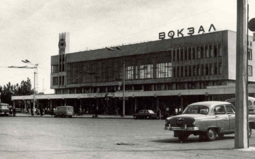 Розповідь Сергія Бурова про маріупольську Слобідку