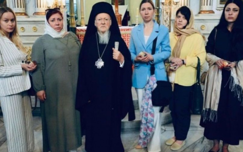 Вселенский Патриарх будет молиться за защитников Мариуполя – жена бойца полка «Азов»