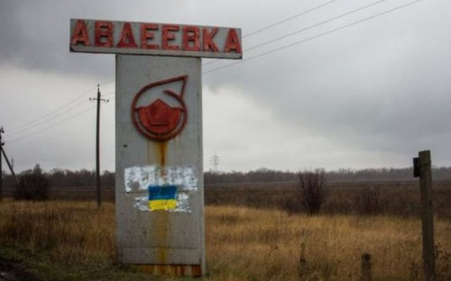 Старая часть Авдеевки оказалась под обстрелом