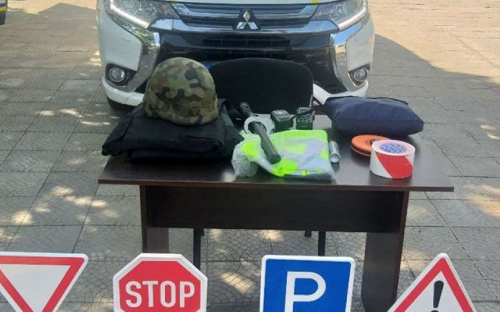 Дети в школу: полицейские усилили контроль на дорогах Мариуполя 