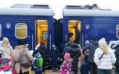 Более 160 детей эвакуировали из опасных точек Донетчины
