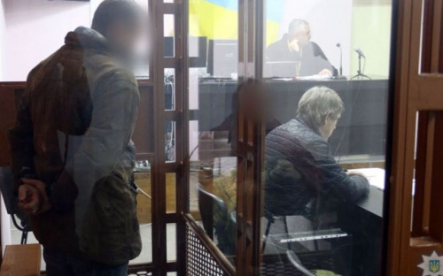 В Мариуполе отпустили домой организаторов аптек, где продавали наркотики (ФОТО)