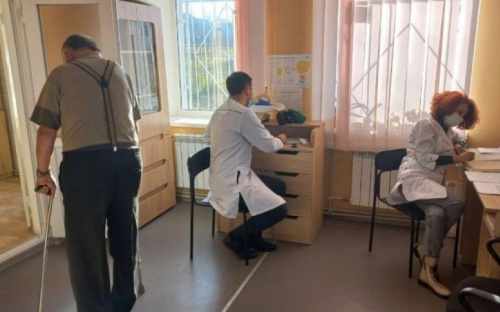 Пункт вакцинации против COVID-19 приехал к жителям отдаленных сел Мариупольской громады