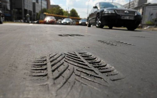 В Мариуполе «поплыли» старые дороги