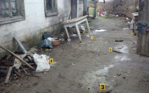 Накануне Рождества в Мариуполе двое мужчин жестоко отомстили сожителю знакомой (ФОТО)