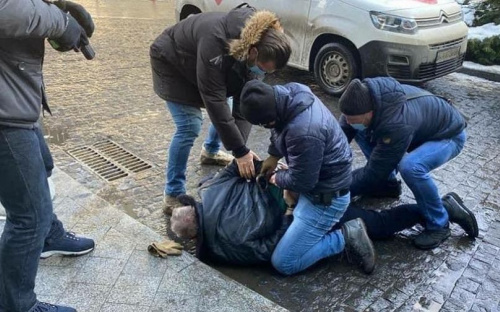 Сотрудника СБУ задержали во время подготовки убийства