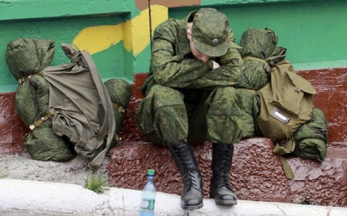 За неоднократную «самоволку» военному в Донецкой области присудили тюремный срок