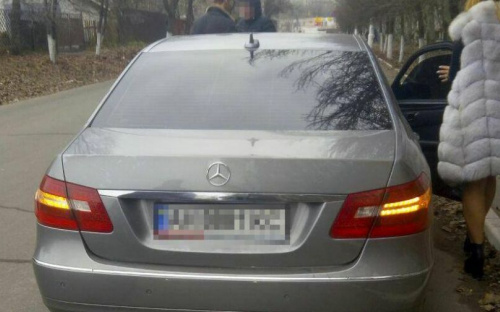 Мариупольские патрульные остановили нетрезвого водителя на «Мерседесе» (ФОТО)