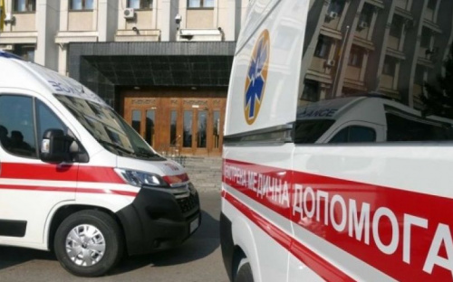 В Мариуполе женщина упала с высоты и разбилась насмерть, а мужчина отравился угарным газом