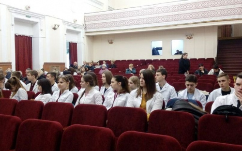 Мариупольцы поддержали установку мемориальной доски выдающемуся хирургу (ФОТО)