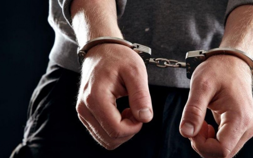 В Мариуполе шестикратно судимого мужчину вновь взяли под стражу