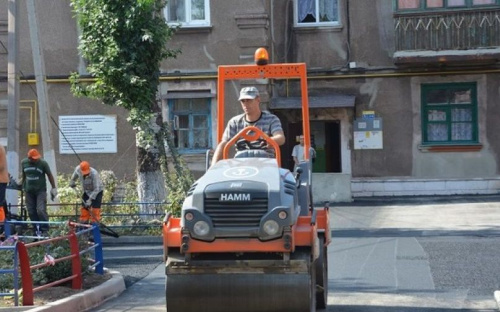 Замена лифтов, ремонт кровель и благоустройство дворов: как будет развиваться сфера ЖКХ в 2022 году в Мариуполе