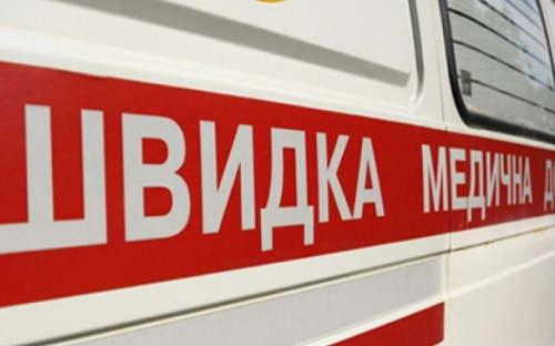 На мариупольском пляже отдыхали свыше девяти тысяч человек, двоим понадобилась помощь спасателей