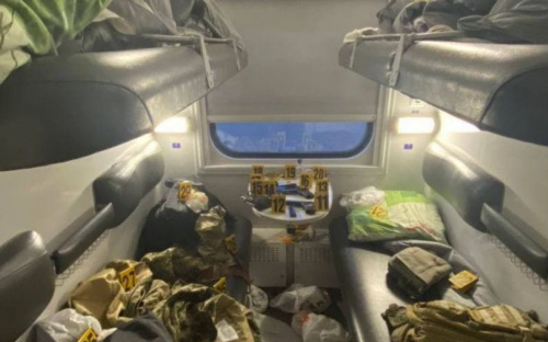 В поезде, следующем из Донетчины в столицу Украины, стреляли военные (ДОПОЛНЕНО)