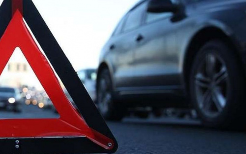 В мариупольском гаражном кооперативе на пожилого мужчину наехал автомобиль