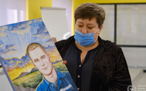 Портреты мариупольцев, погибших за Украину, разместят на улицах города