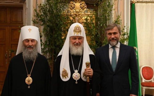 Новинский и Онуфрий поздравили патриарха Кирилла с Днем Святой Троицы (ФОТО)