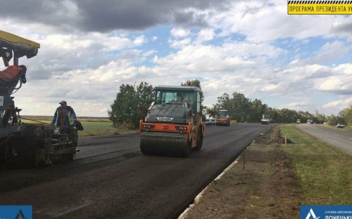 На Донетчине ремонтируют трассу на Мариуполь