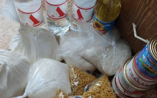 В Мариуполе уменьшили набор гуманитарной помощи