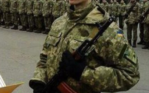 В Днепре второй день не выходит на связь военный из Мариуполя