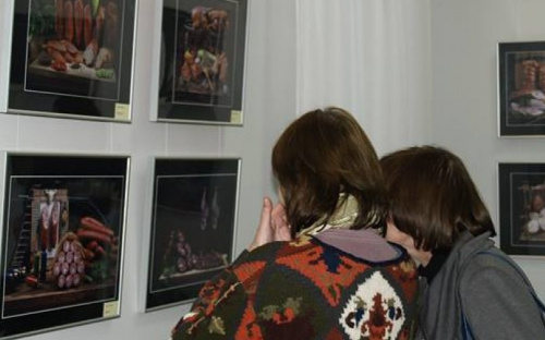 В Мариуполе открылась фотовыставка «Позитивидение-2016» (ФОТО)
