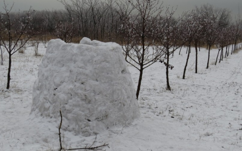 В Мариуполе построили крепость (ФОТОФАКТ)