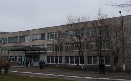 В Мариуполе в 2016 году отремонтировали 62 школы