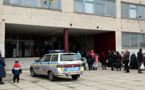 В мариупольских школах появятся «тревожные кнопки»