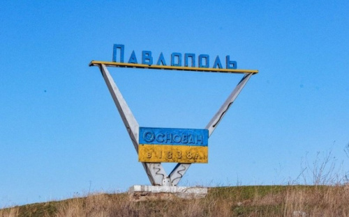 Вблизи Мариуполя на автомобиле подорвался военный