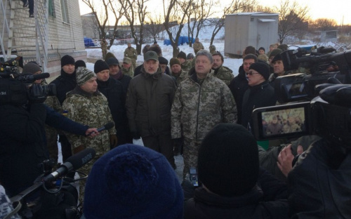 В СБУ пояснили, в чем подозревают журналистов, которых не пустили на открытие вышки на Карачуне