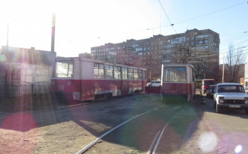 В центре Мариуполя с перекрестка Казанцева и Соборной уберут трамвайное кольцо? (ФОТО)