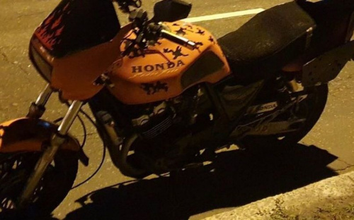 В Мариуполе авария с мотоциклистом: мужчина в больнице с подозрением на перелом ребер