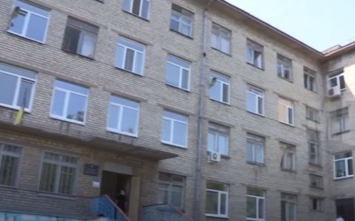 Современное и комфортное: в Мариуполе обновили отделение городского роддома