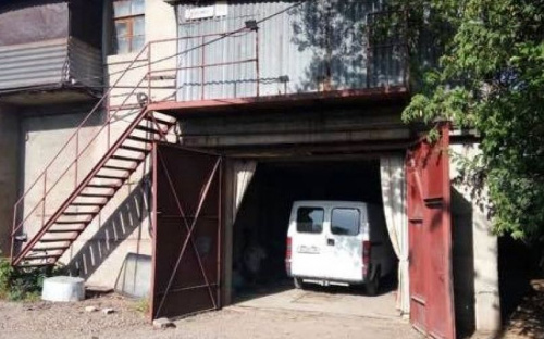 Хранилище трупов устроили в жилой зоне Мариуполя (ФОТО + ДОПОЛНЕНО)