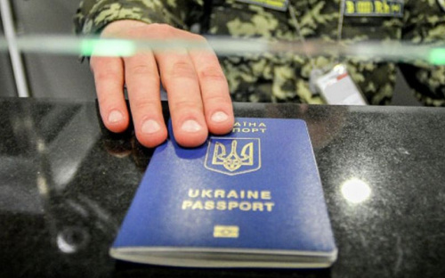 Мариупольцам о безвизе: В Европе пытаются ввести платную проверку для гостей