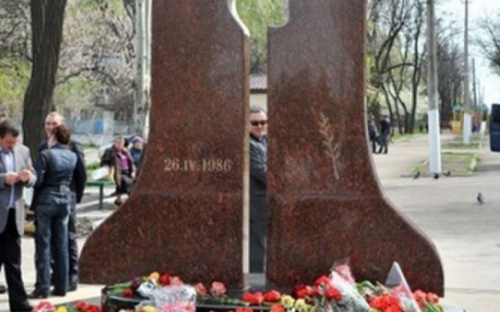 Мариуполь почтит память жертв катастрофы в Чернобыле (ВИДЕО)