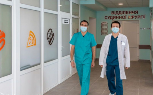 В Мариуполе впервые провели уникальную операцию на сосудах