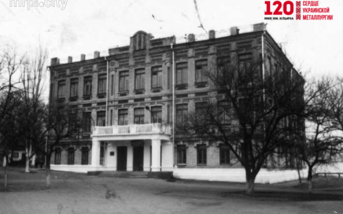 Розповідь Сергія Бурова про маріупольську колонію при заводі 