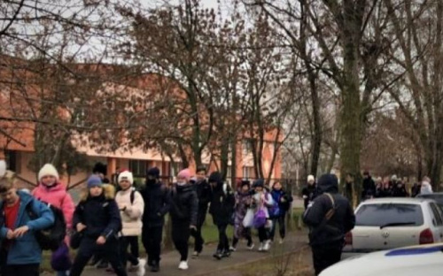 В Украине активизировались «минеры». В Бердянске неизвестный грозит взорвать школы