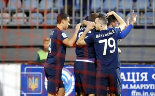 Боевая ничья: «Мариуполь» встретился с «Зарей»