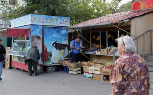 Мариупольцев призывают не поощрять стихийную торговлю
