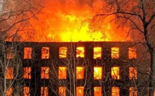 Пожар в заброшенном доме забрал жизнь мариупольца