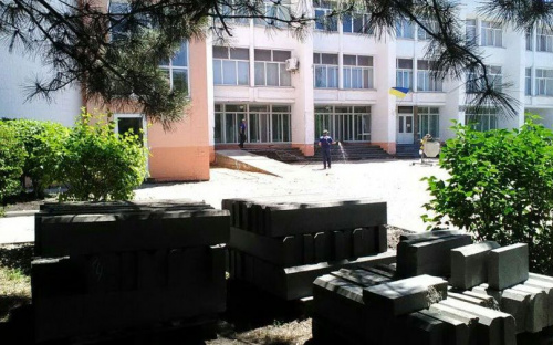 В Мариуполе для 2,5 тысяч детей отремонтируют Центр художественного и эстетического творчества (ФОТО)