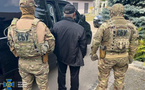 Перерахував бойовикам 