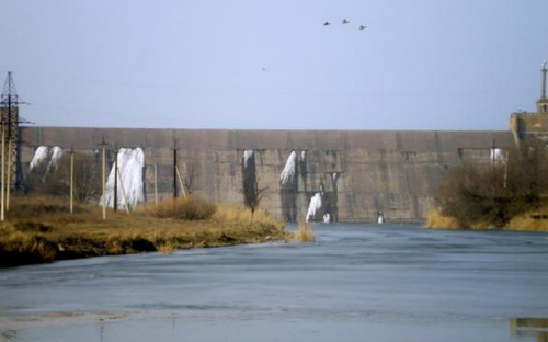   В ближайшее время приступят к созданию системы резервной подачи воды в Мариуполь