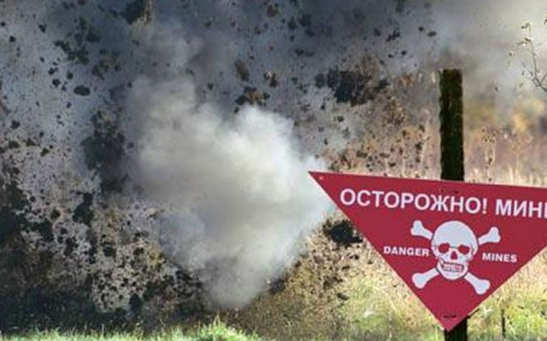 Обстрелы, подрывы на минах. На Донбассе в воскресенье зафиксирован резкий рост потерь ВСУ