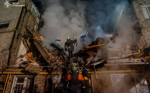 Найменшому постраждалому  - два місяці: росіяни атакували будинки в Мирнограді, Сумах та Кривому Розі