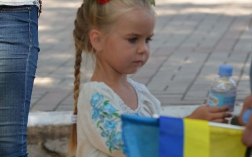 В День независимости в Мариуполе показали многонациональность Украины (ФОТО)