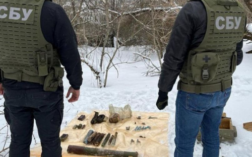 В доме на Донетчине нашли схрон боеприпасов