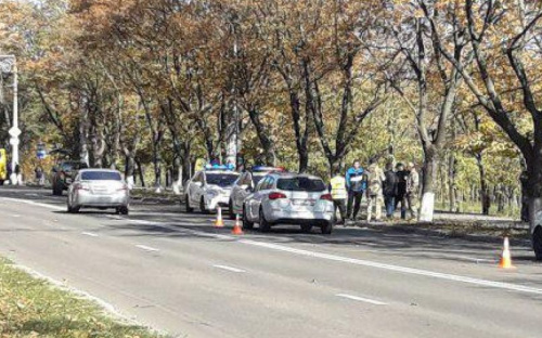 В Мариуполе произошла авария с участием военных (ФОТО)